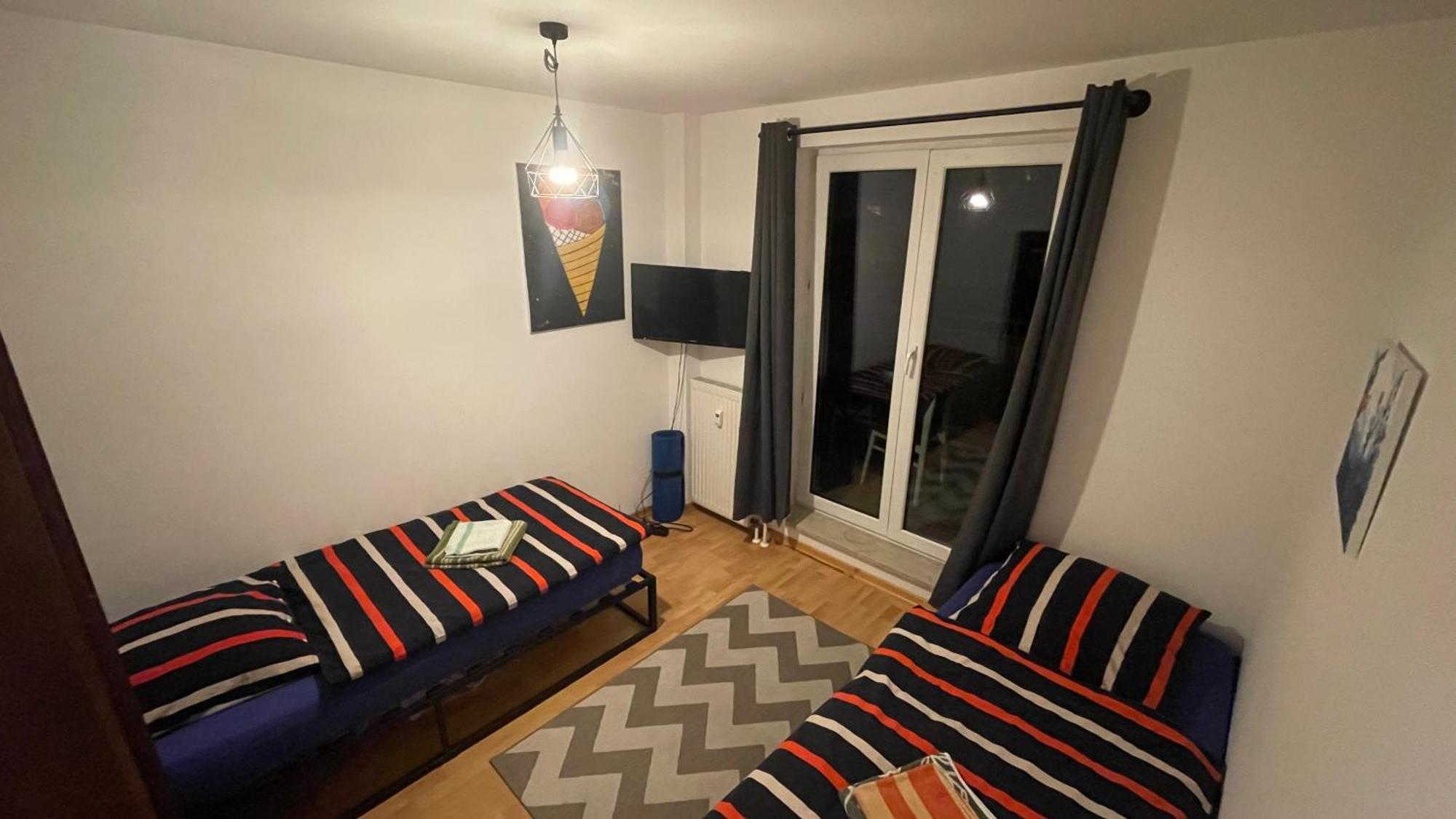 Live Easy With Balcony,Netflix, Quiet, Close To Football Stadium, Direct Train Connection, Espresso Maker Лейпциг Экстерьер фото